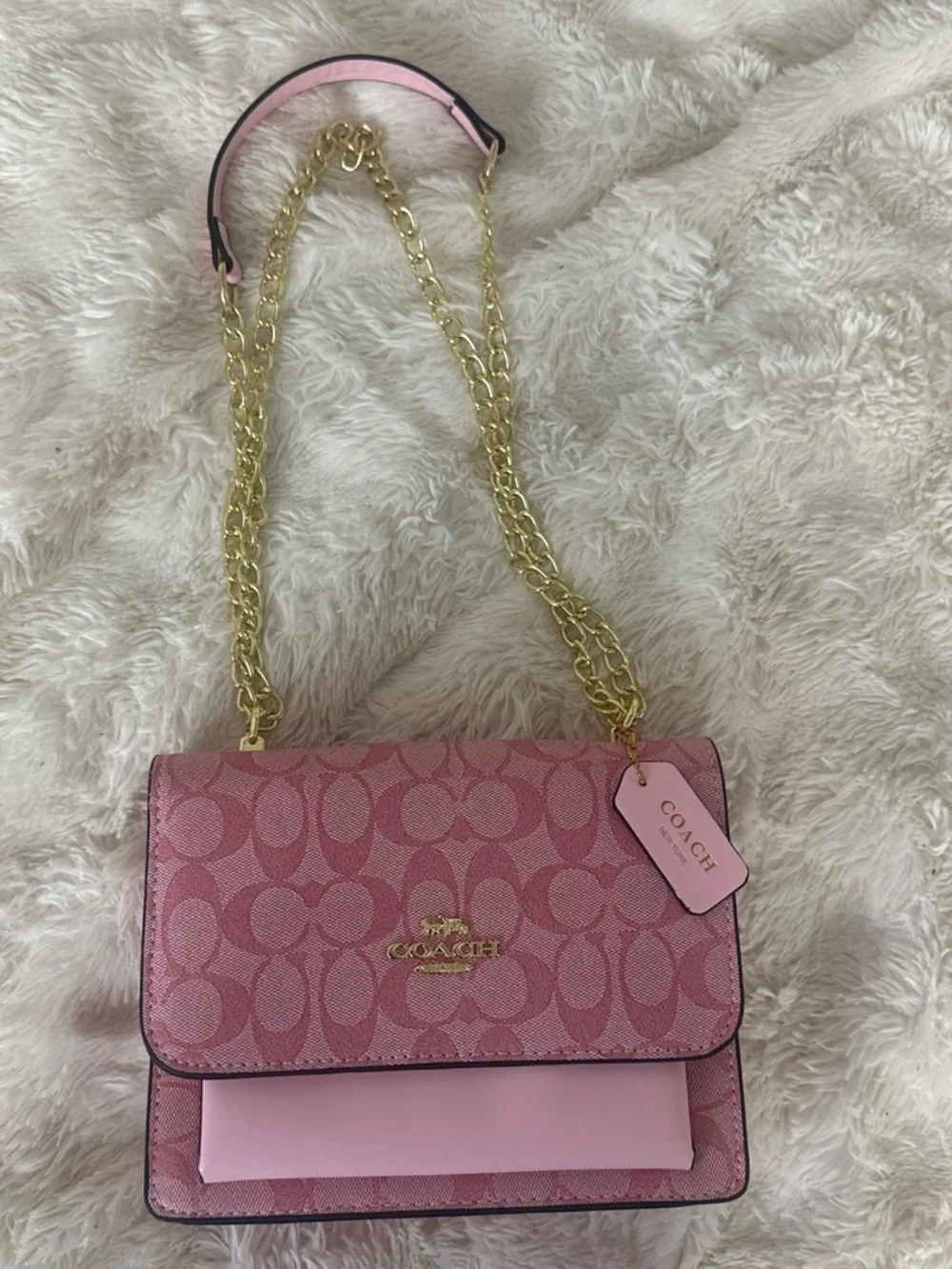 Coach Pink Signature Chain Shoulder Bag with Gold Hardware 86farm.net